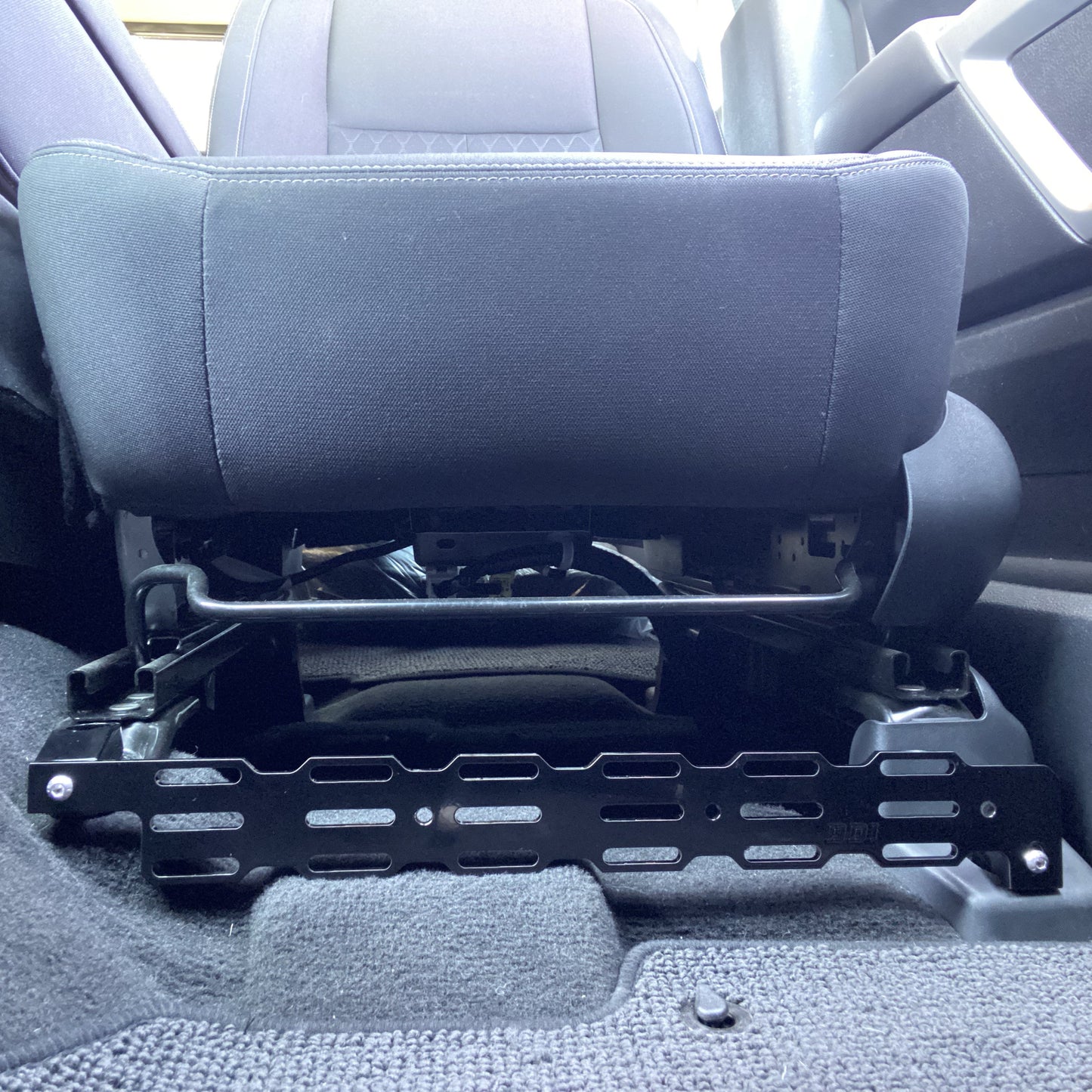 FRONT MULTI MOUNT PANEL (2016+ NISSAN TITAN | NISSAN ARMADA) MMP - Desert Does It
