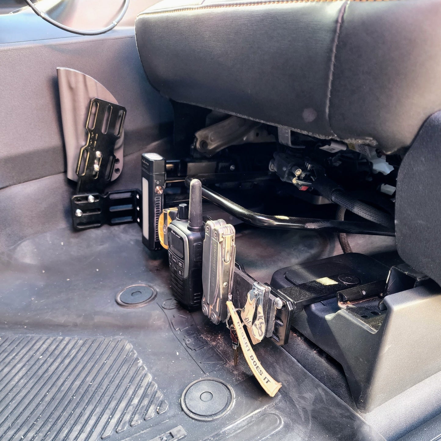 FRONT MULTI MOUNT PANEL (2021-2023 FORD BRONCO) MMP - Desert Does It