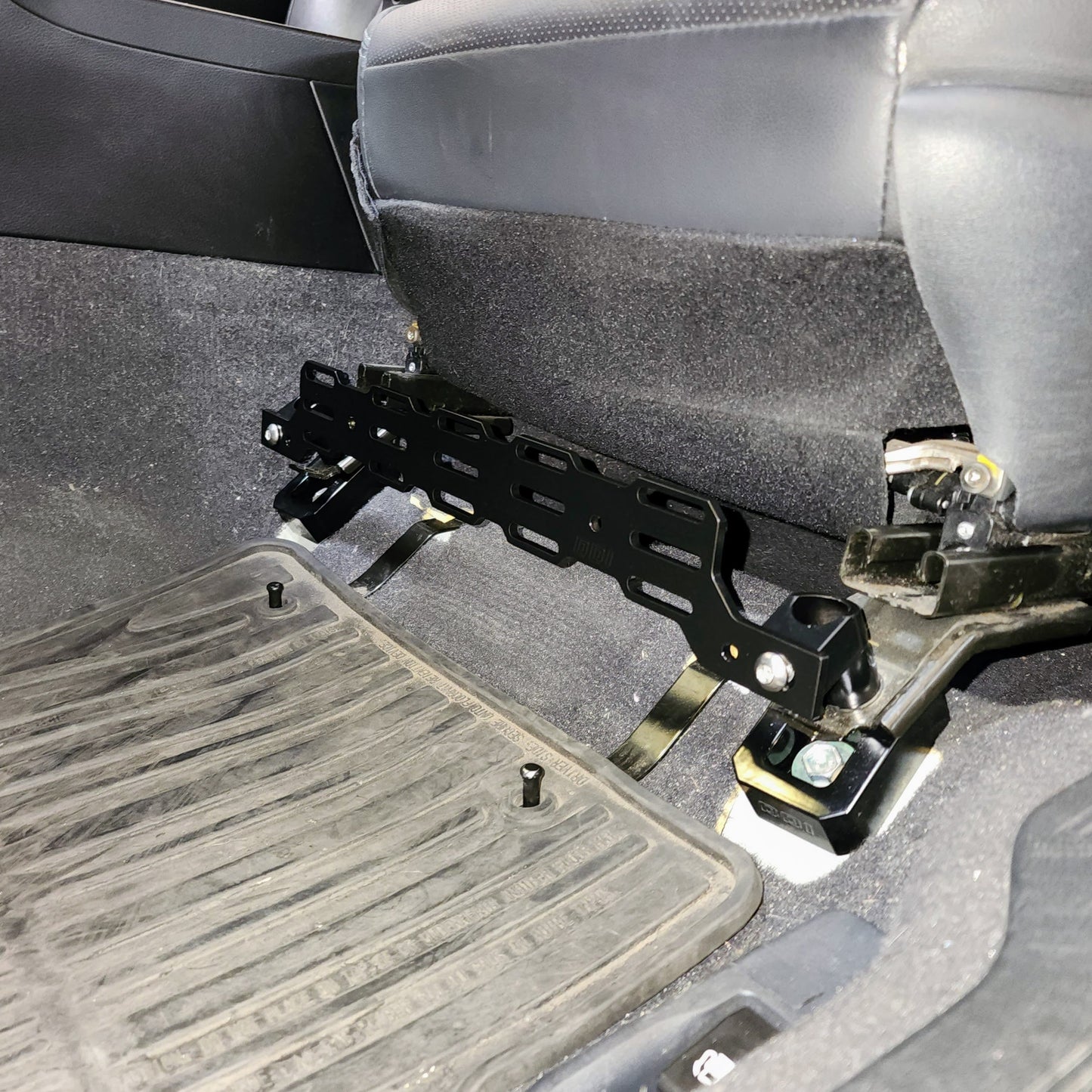 FRONT MULTI MOUNT PANEL (2016-2022 HONDA PILOT/RIDGELINE) MMP - Desert Does It