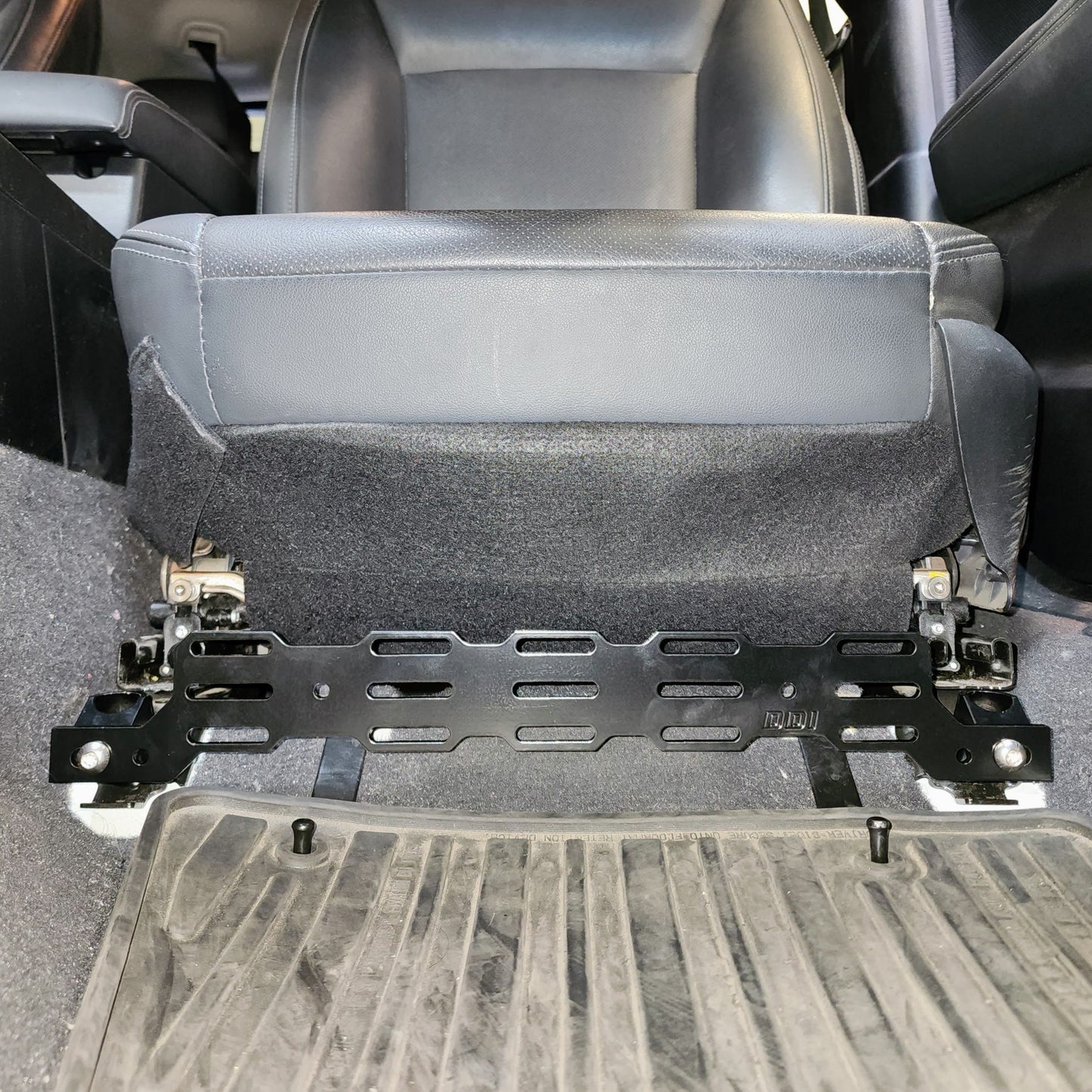FRONT MULTI MOUNT PANEL (2016-2022 HONDA PILOT/RIDGELINE) MMP - Desert Does It
