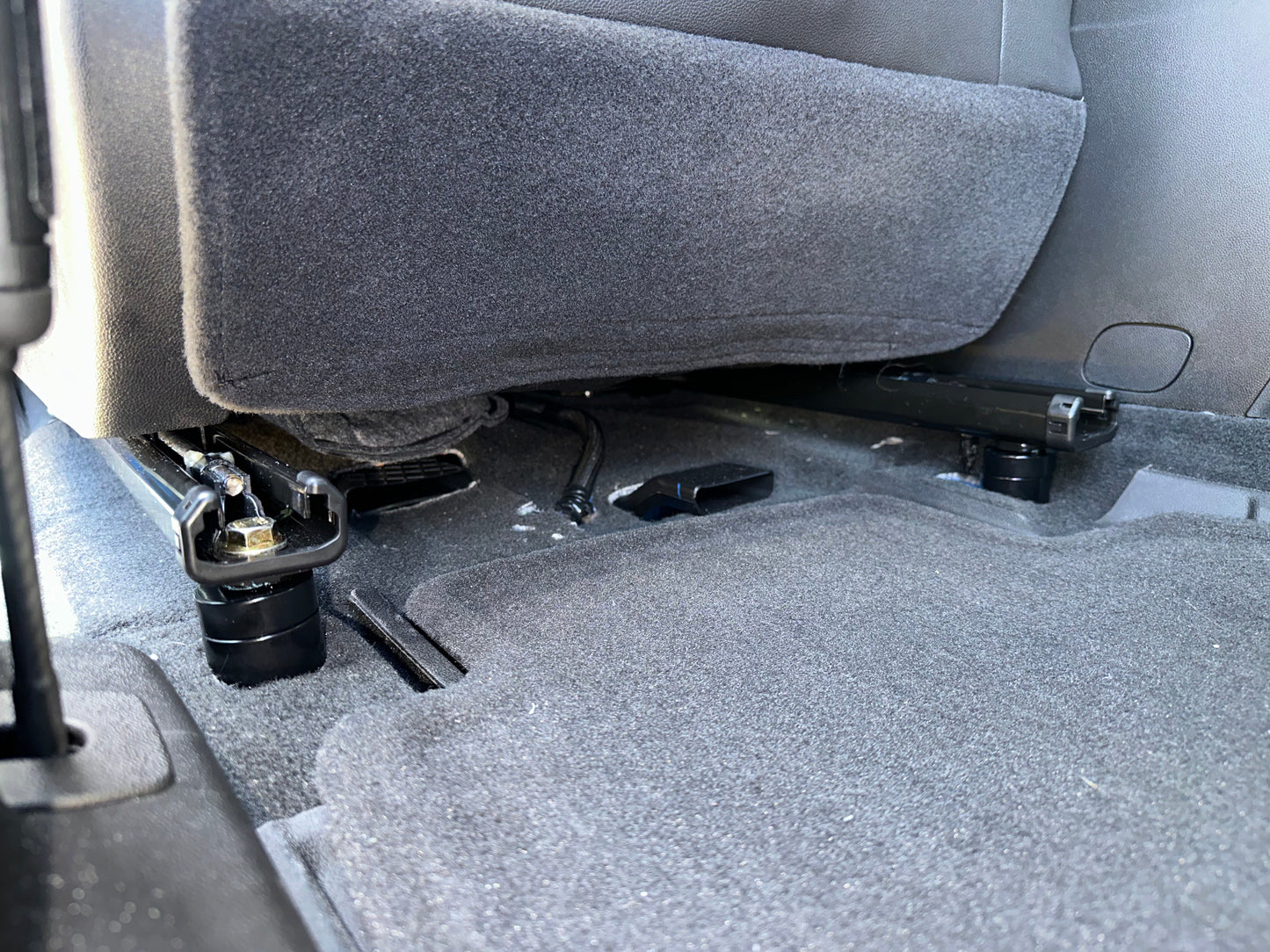 ADJUSTABLE REAR SEAT JACKERS® (2023 - 2025 CHEVY COLORADO / GMC CANYON)