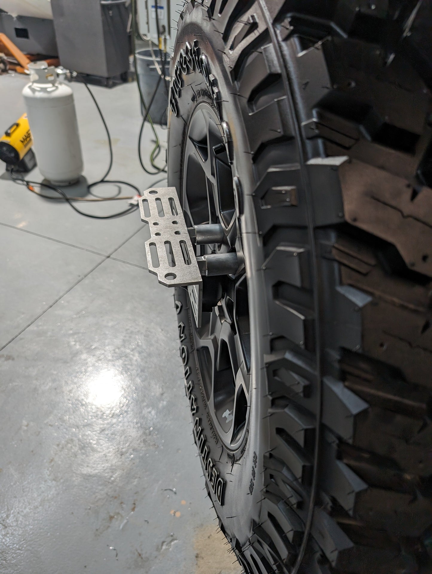 SPARE TIRE MOLLE (2018+ JEEP WRANGLER JL & JLU)