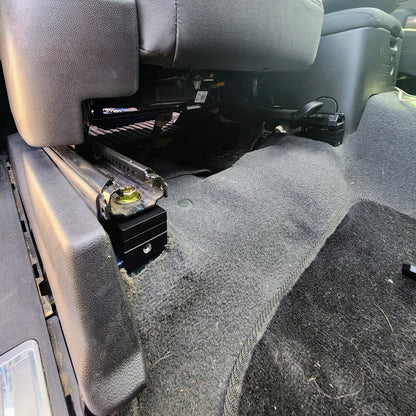 FRONT SEAT JACKERS (2021-2023 CHEVROLET SUBURBAN/TAHOE) - Desert Does It