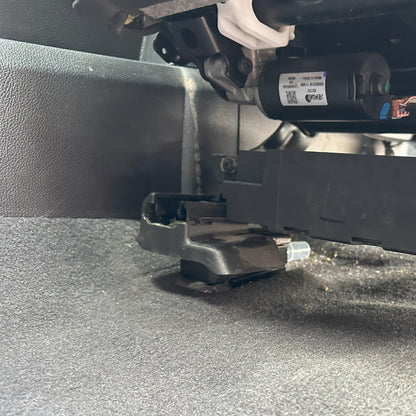 FRONT SEAT JACKERS (2015-2022 CHEVY COLORADO)