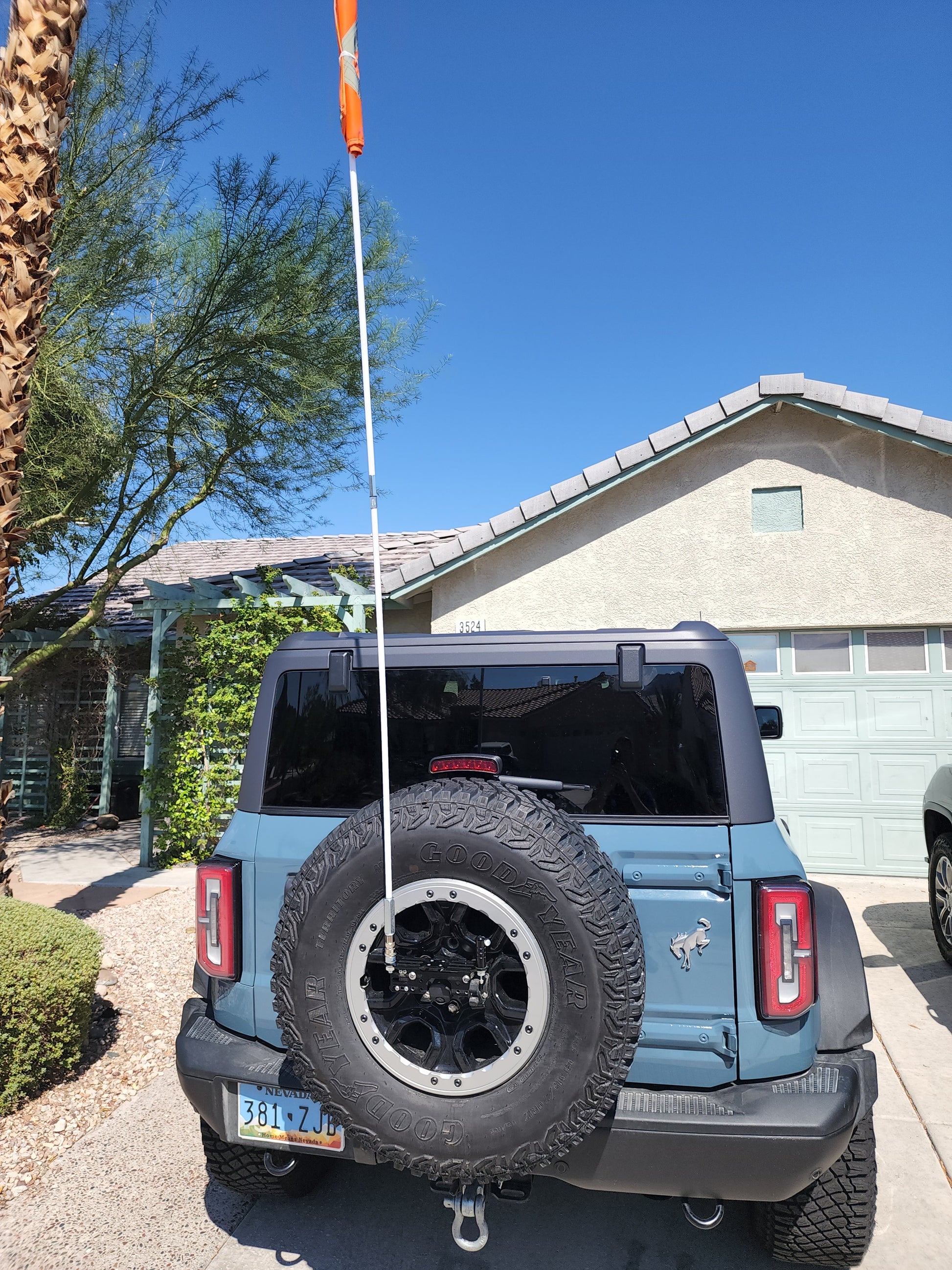 SPARE TIRE MOLLE (2021-2023 FORD BRONCO) - Desert Does It